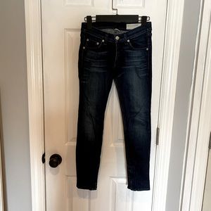 Rag & Bone Zipper Capri Dark Wash Skinny Jeans